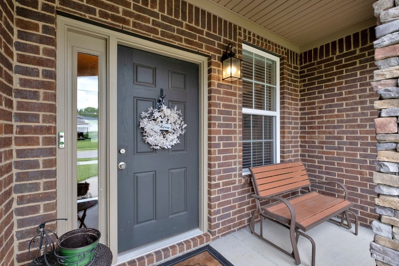 1063 River Oaks Blvd, Lebanon, TN 37090