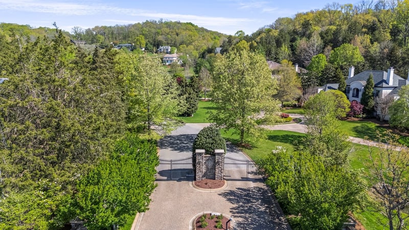 340 White Swans Xing, Brentwood, TN 37027