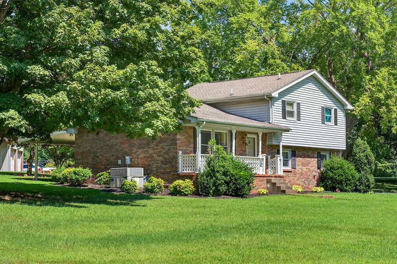 2729 Heights Circle Rd, Greenbrier, TN 37073