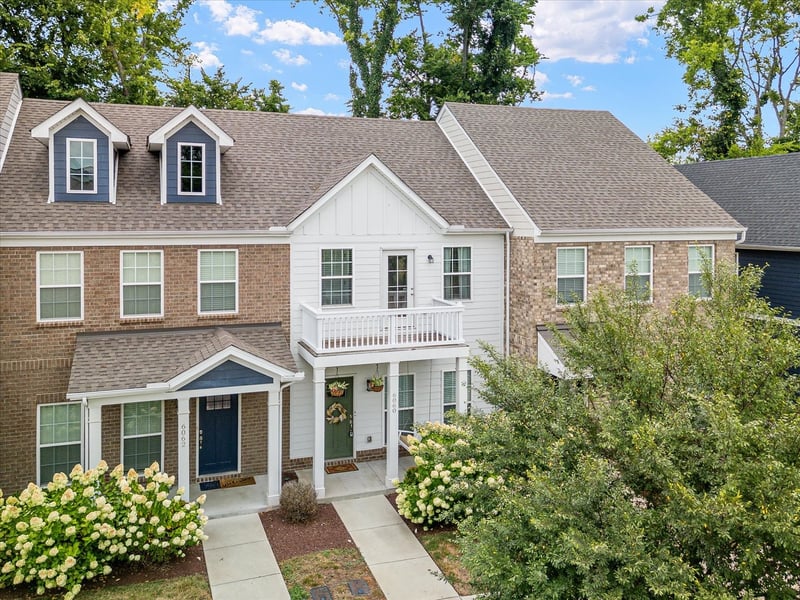 6060 Ivory Ln, Hendersonville, TN 37075