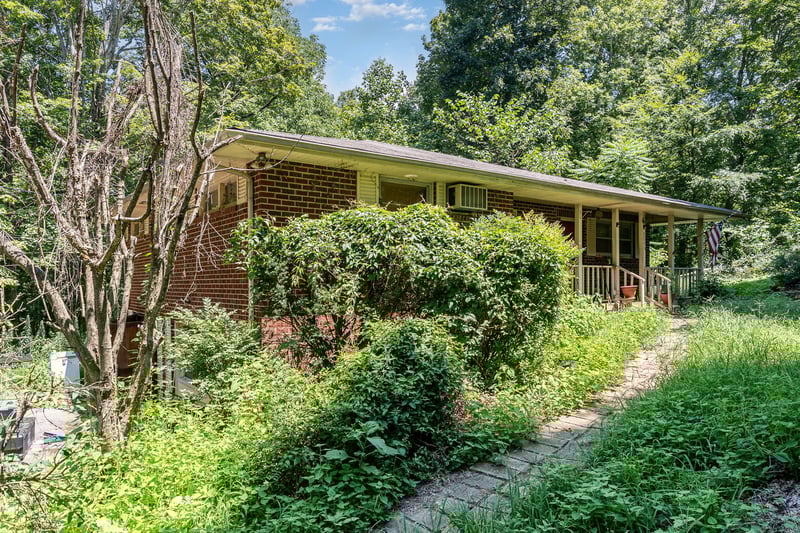 2055 Petway Rd, Ashland City, TN 37015