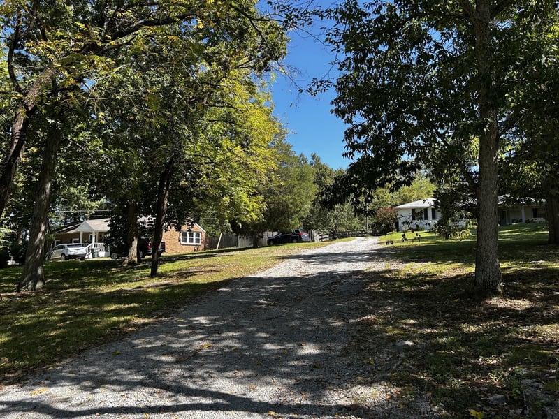 1110 Waller Rd, Brentwood, TN 37027