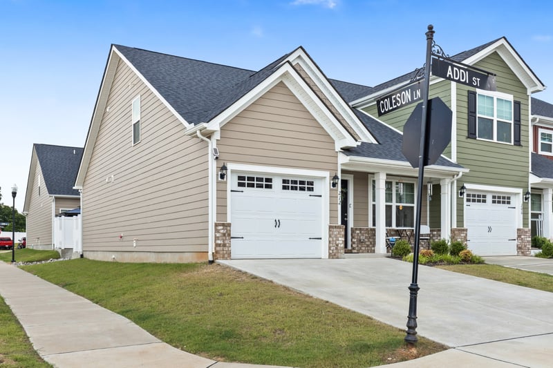 212 Addi St, Pleasant View, TN 37146