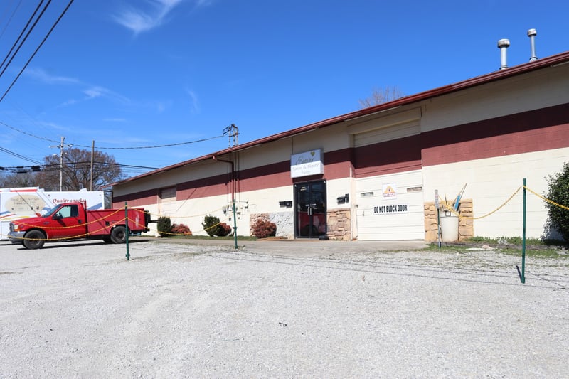 2019 S Main St, Columbia, TN 38401