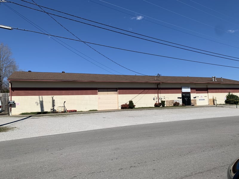 2019 S Main St, Columbia, TN 38401