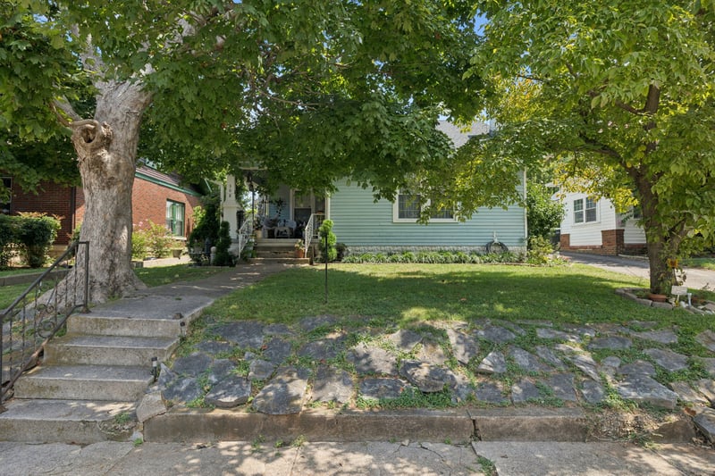 308 Walnut St, Springfield, TN 37172