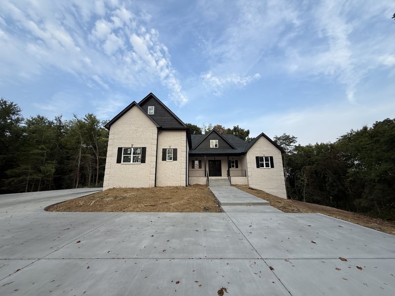 1000 Hogans Branch Rd, Hendersonville, TN 37075