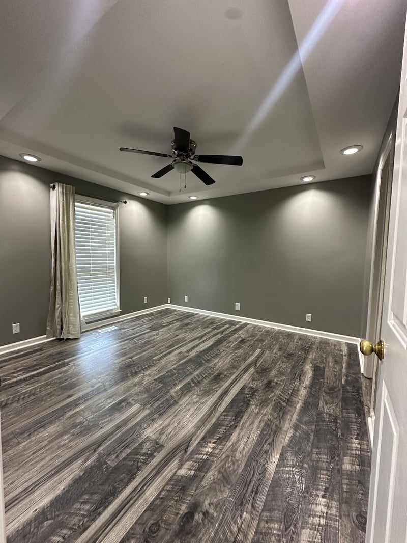 1016 Silver Point Dr, Murfreesboro, TN 37130