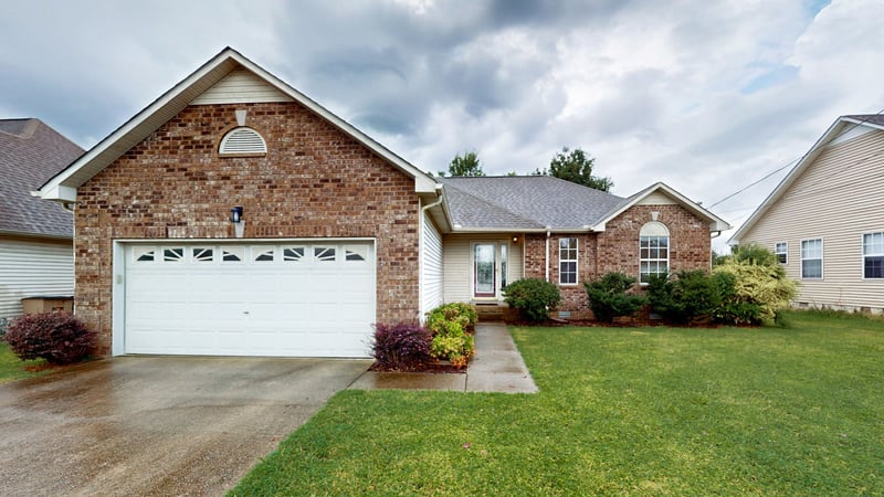 5352 Sunnyvale Dr, Antioch, TN 37013