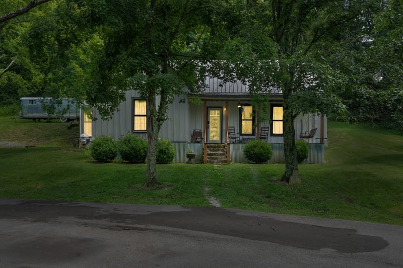 1854 Popes Chapel Rd, Thompsons Station, TN 37179