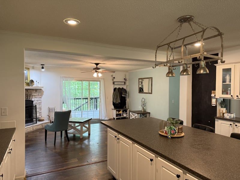 1076 Skyline Dr, Kingston Springs, TN 37082