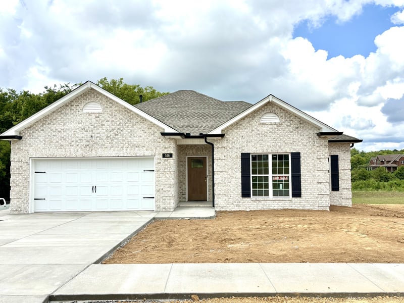 516 Dottie Dr, Gallatin, TN 37066