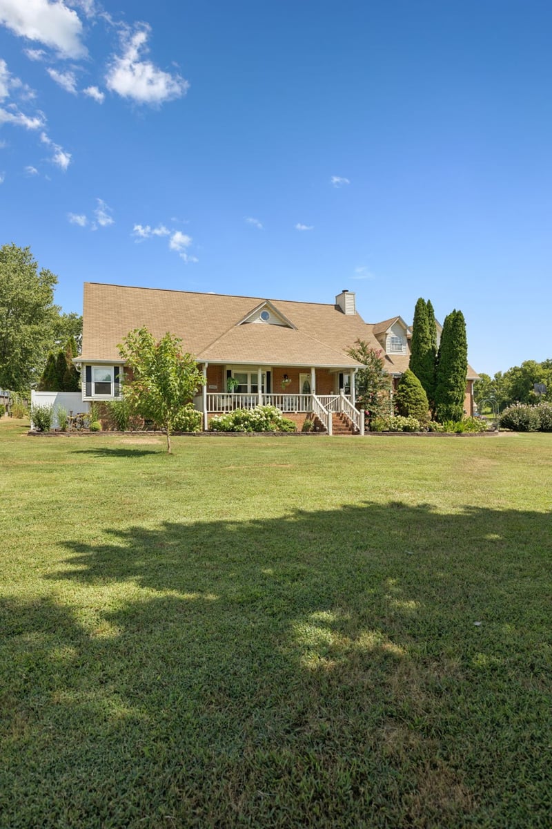 1789 Seavy Hight Rd, Columbia, TN 38401