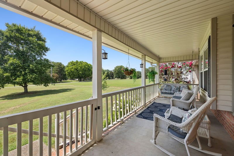 1789 Seavy Hight Rd, Columbia, TN 38401