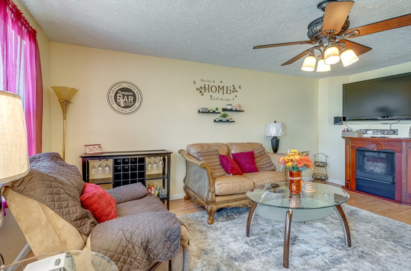 1305 Love Joy Ct, Nashville, TN 37216