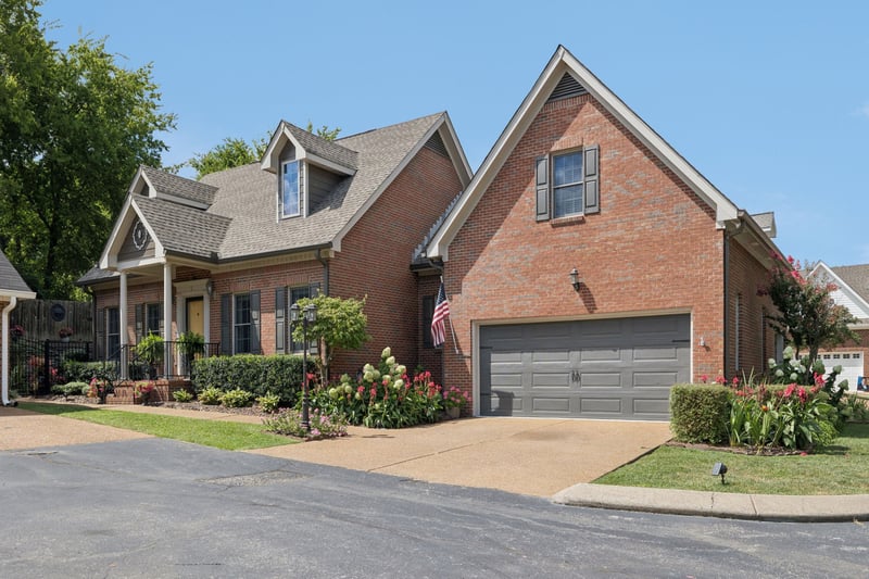 314 W 6th St, Columbia, TN 38401