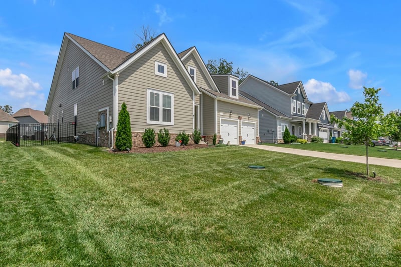 1421 Proprietors Pl, Murfreesboro, TN 37128