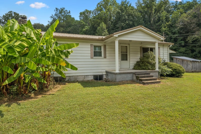 2834 Mcbride Rd, Columbia, TN 38401