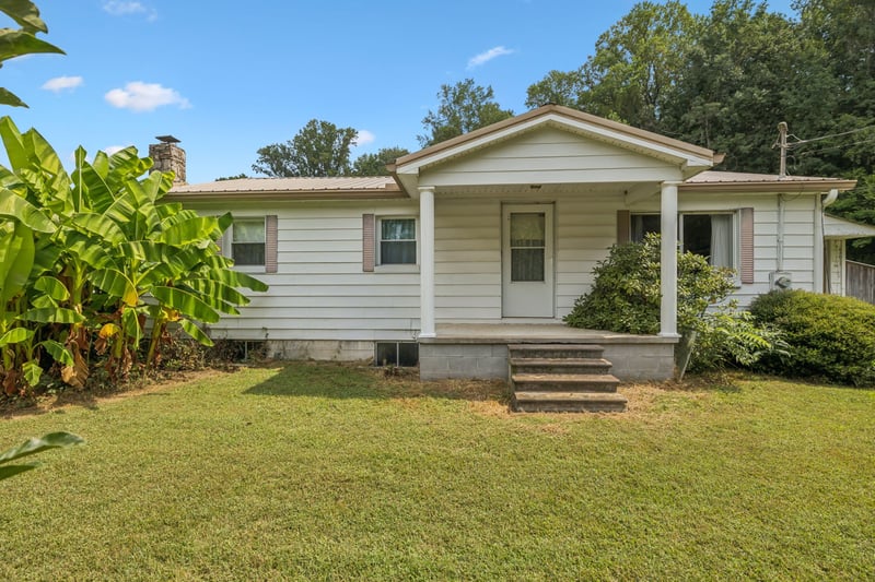 2834 Mcbride Rd, Columbia, TN 38401