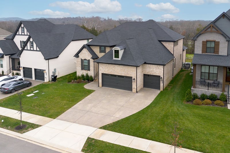 5432 Ayana Dr, Arrington, TN 37014