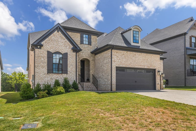 5432 Ayana Dr, Arrington, TN 37014