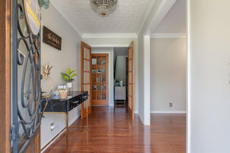 100 Sioux Ct, Hendersonville, TN 37075