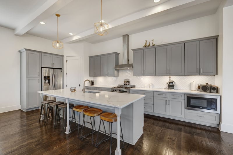 1029 Cheatham Pl, Nashville, TN 37208