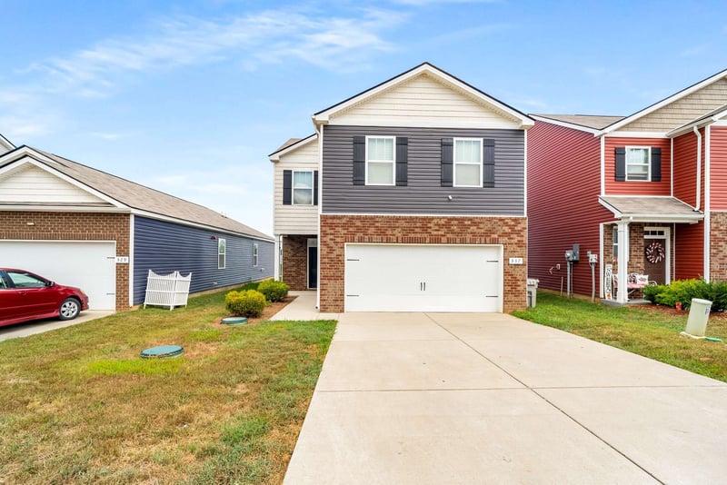 537 Spangler Ln, Ashland City, TN 37015