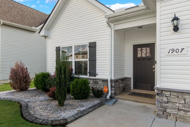 1907 Albarado Trl, Murfreesboro, TN 37128