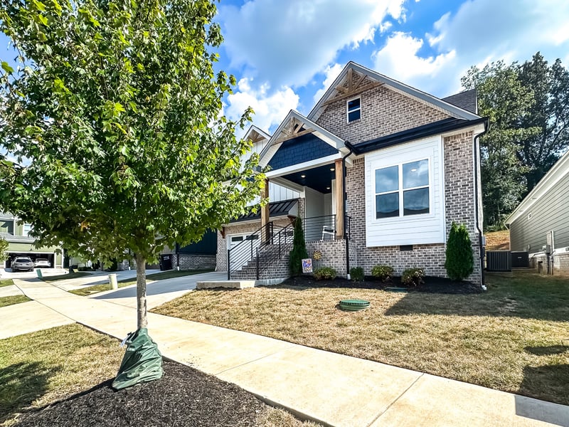 268 Daniel St, Pleasant View, TN 37146