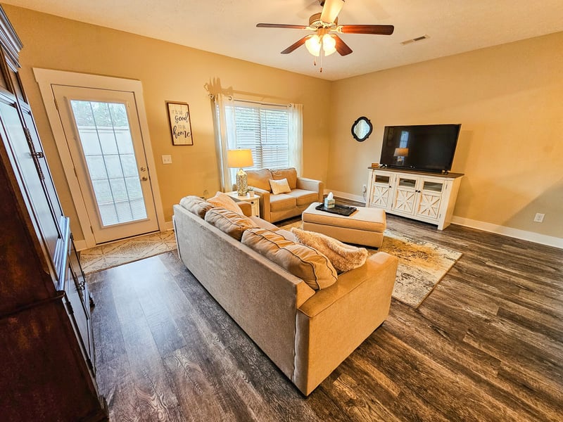 2410 Lightbend Dr, Murfreesboro, TN 37127