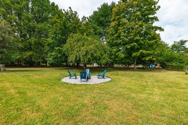 131 W Ridge Dr, Hendersonville, TN 37075