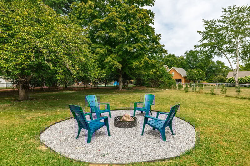 131 W Ridge Dr, Hendersonville, TN 37075