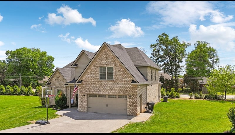 802 Licinius Ln, Murfreesboro, TN 37128