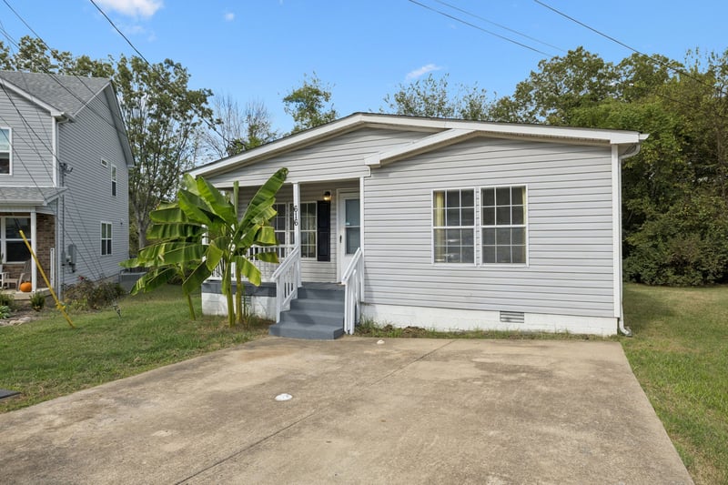 616 Merrylodge Ct, Nashville, TN 37207
