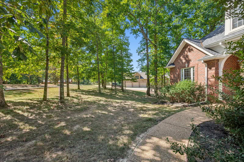 324 Pebblebrook Dr, Ashland City, TN 37015