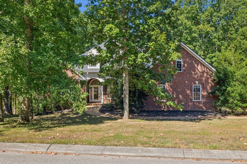 324 Pebblebrook Dr, Ashland City, TN 37015