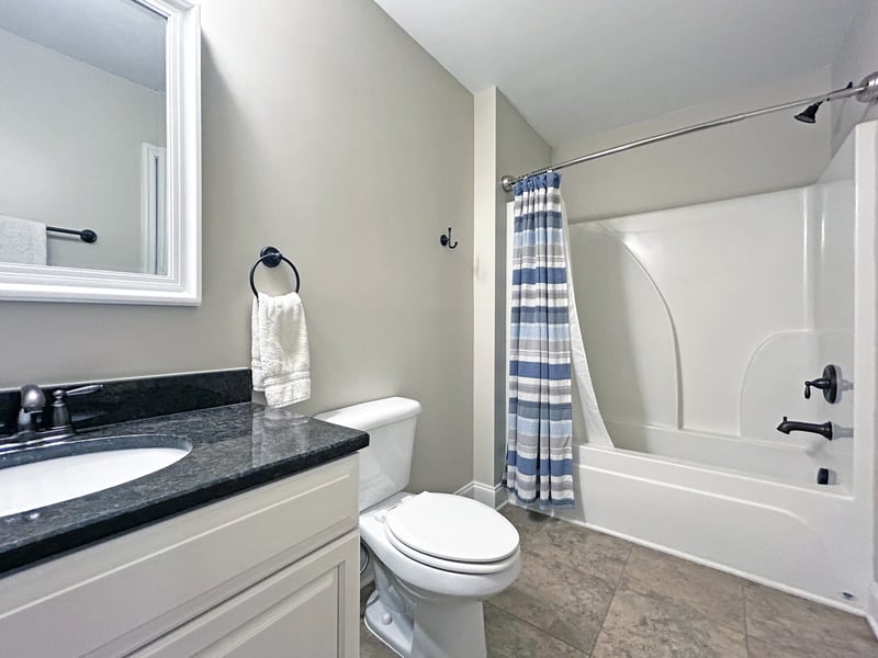 1016 Prestwick Ln, Gallatin, TN 37066