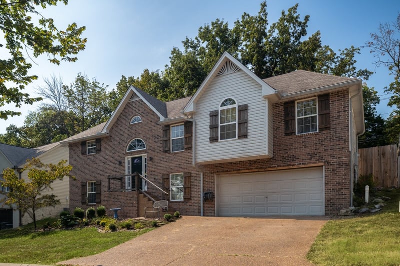 110 Redbud Dr, Hendersonville, TN 37075