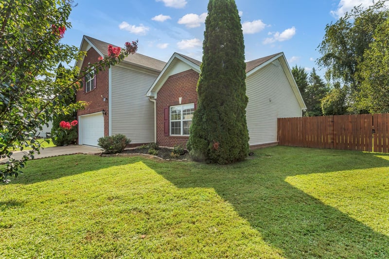 3505 Flora Dr, Spring Hill, TN 37174