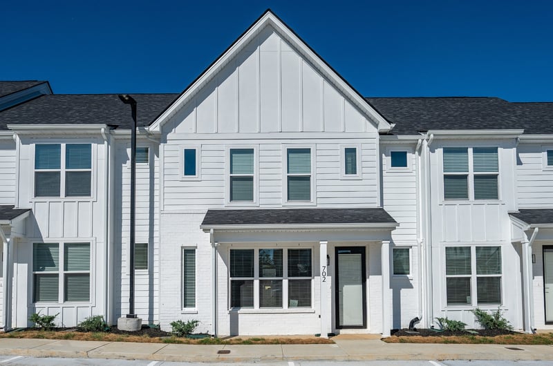 702 Laura Ward Pl, Lebanon, TN 37087