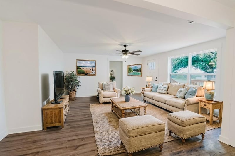 1646 Pleasant Grove Rd, Westmoreland, TN 37186