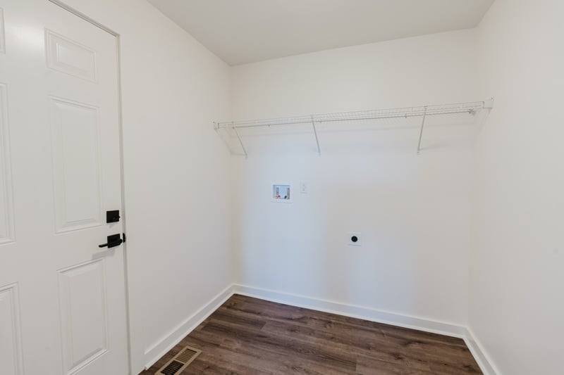 1646 Pleasant Grove Rd, Westmoreland, TN 37186