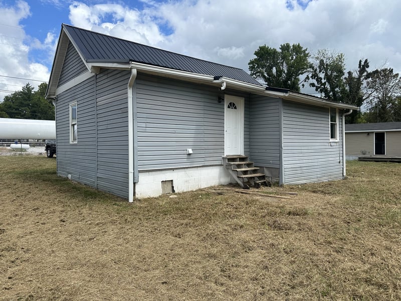 4 Wilkerson Ln, Brush Creek, TN 38547