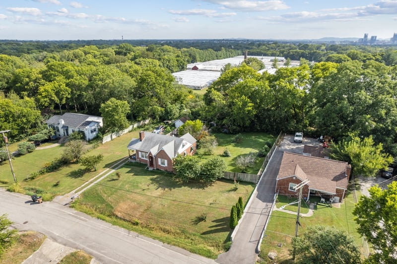 1824 Joy Cir, Nashville, TN 37207