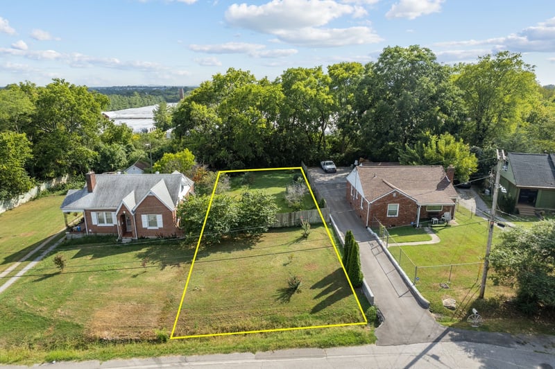 1824 Joy Cir, Nashville, TN 37207