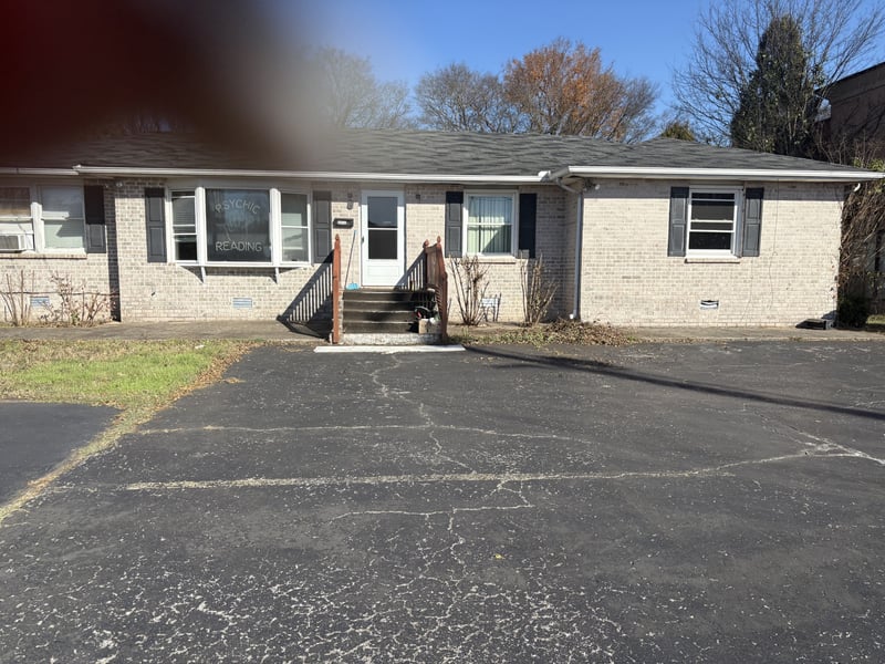 5530 Nw Broad St, Murfreesboro, TN 37129