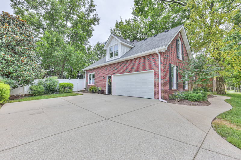 2110 Stillwell Ct, Murfreesboro, TN 37130