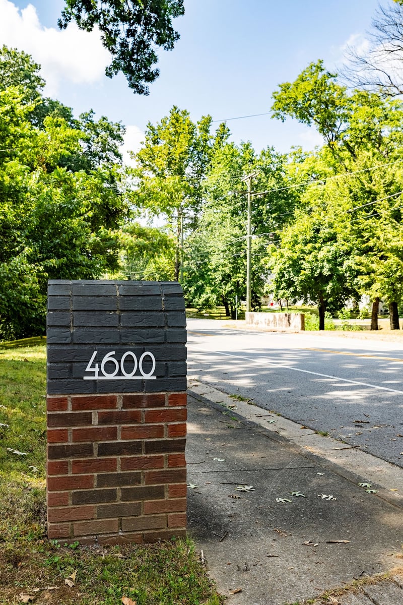 4600 Saunders Ave, Nashville, TN 37216