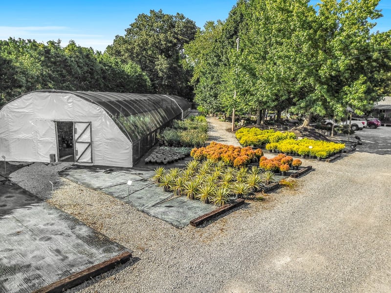 2275 Highway 41 , Greenbrier, TN 37073